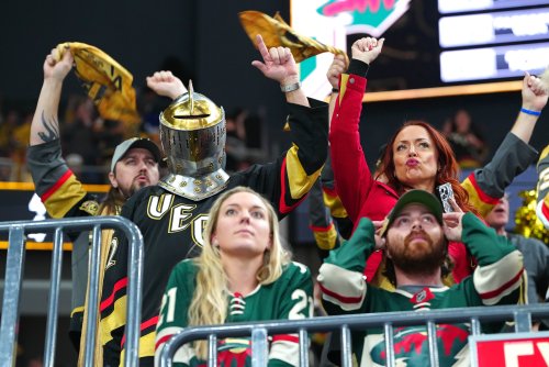 Doing The Wave at a Hockey Game Isn’t Worth It